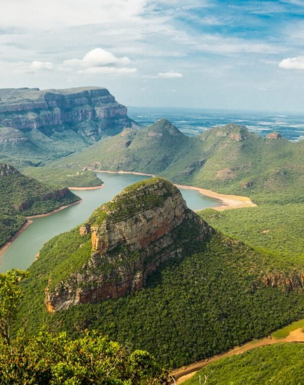 lina-loos-189519-unsplash-1140×760