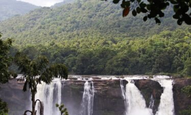 Waterfall destinations covered in the Tour Package